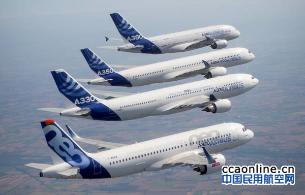 203756-family-flight-a320neo-a350-900-a380-a330